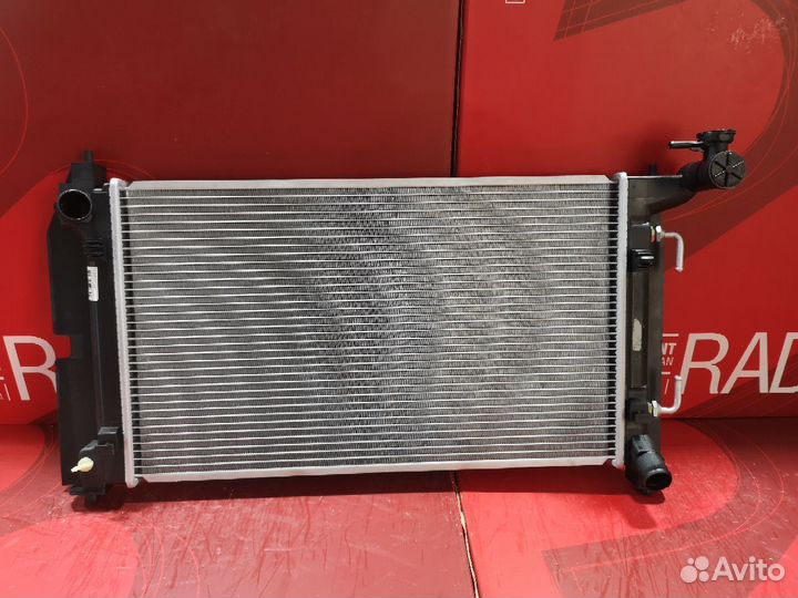 Радиатор двс oyota Avensis ZZT250 3ZZ-FE
