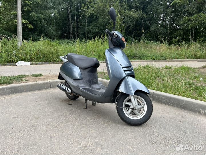 Honda lead 100