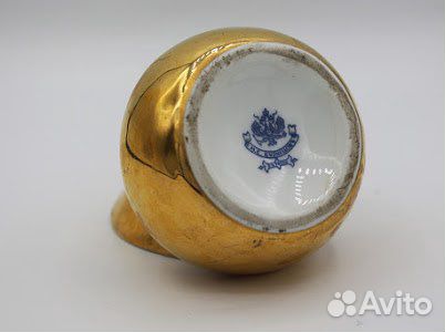 Шкатулка Гиря. Кузнецов, 19 век. Фарфор