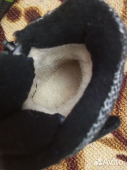 Ботинки зимние на мальчика 25