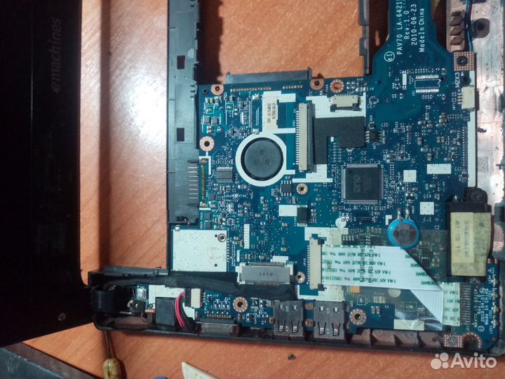 Нетбук Acer eMachines