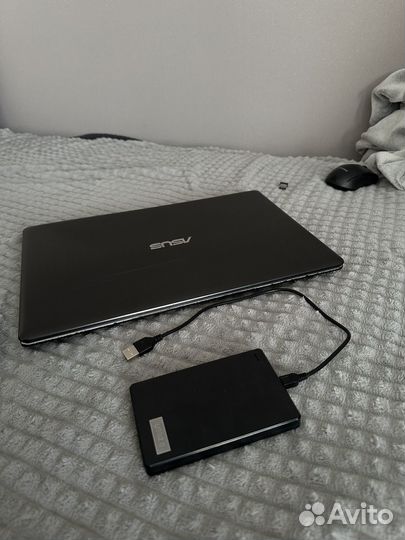 Ноутбук asus X550VC