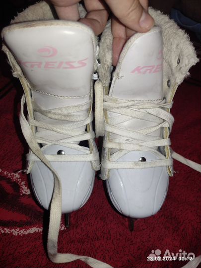 Коньки детские раздвижные на 4-6 лет