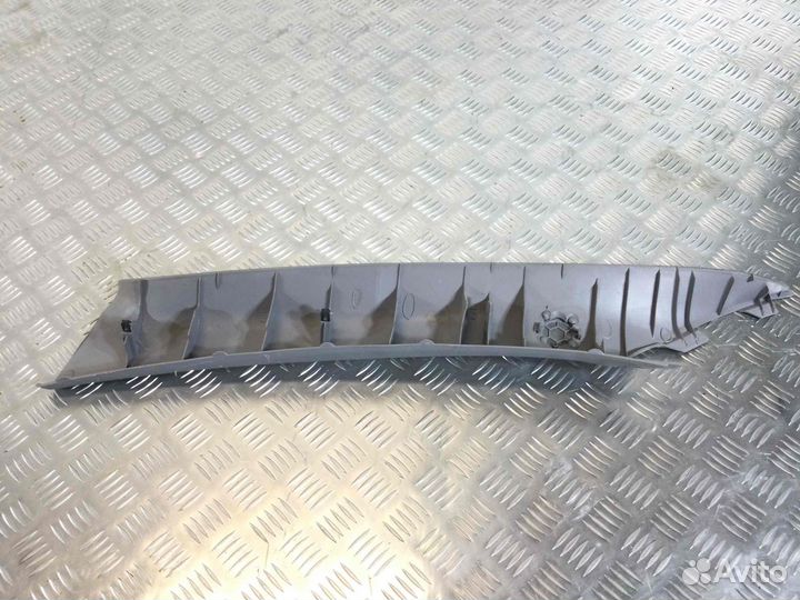 Обшивка стойки передней правой Nissan Primera Qg18