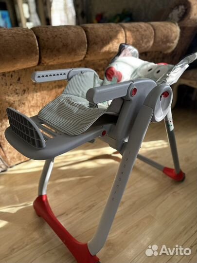 Детский стульчик для кормления chicco