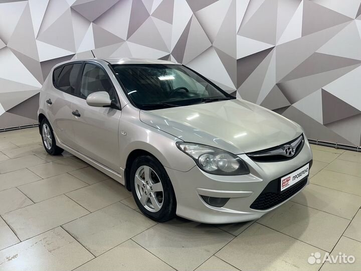 Hyundai i30 1.6 AT, 2010, 222 510 км