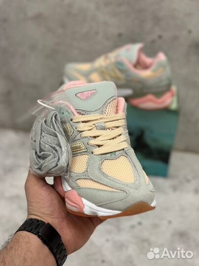 Кроссовки New balance 9060