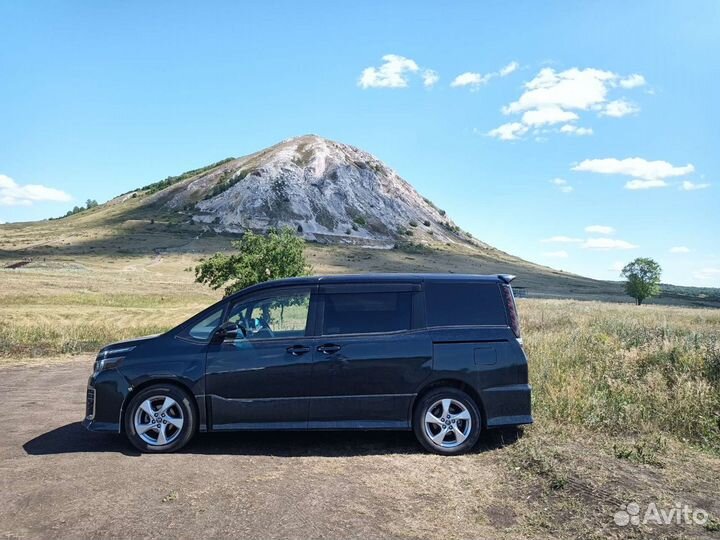 Трансфер на минивене