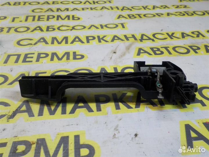 Кронштейн ручки Ford Fusion 2002-2012