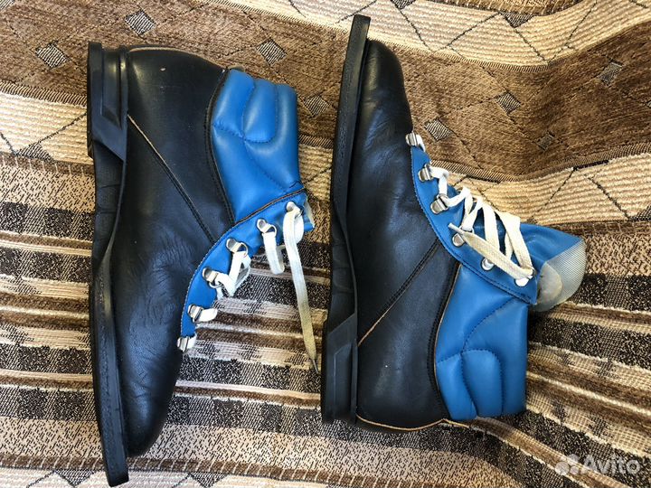 Лыжные ботинки botas 42