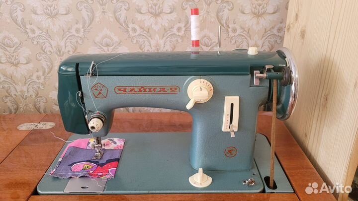 Швейная машина Чайка 2