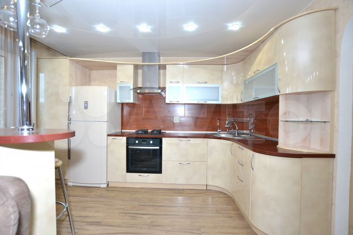 4-к. квартира, 150 м², 5/5 эт.