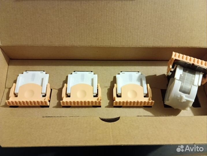 Xerox 008R12925 картридж со скрепками