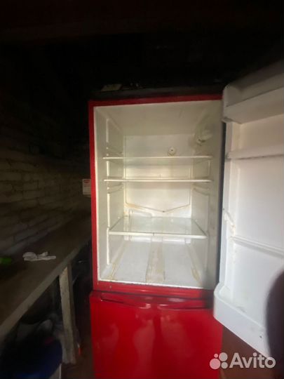 Холодильник бу