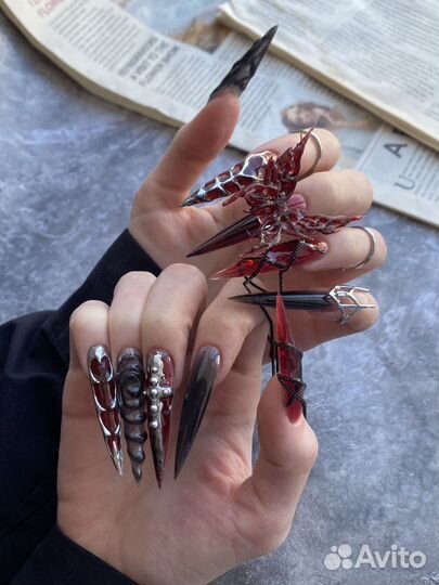 Модель на наращивание ногтей