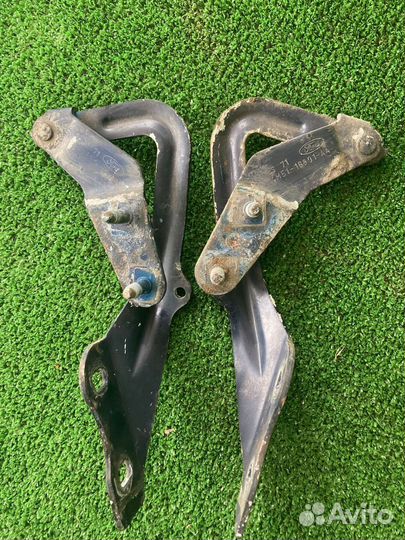 Петли капота Форд Фокус 2