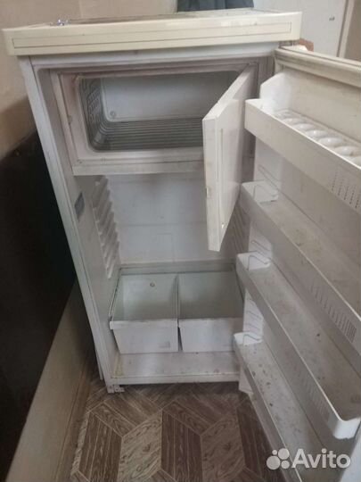 Холодильник бу