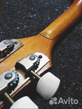 Ремонт музыкальных инструментов /ремонт гитар