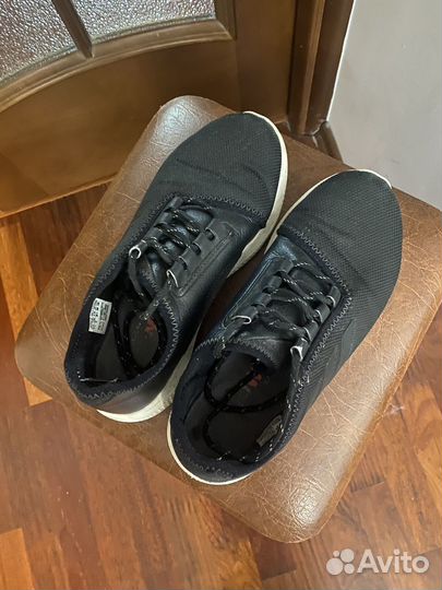 Кроссовки Adidas оригинальные