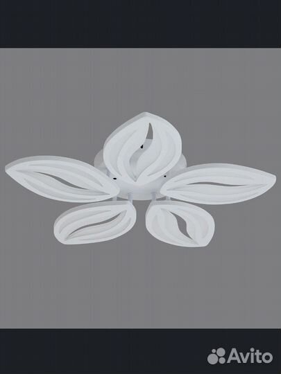 Люстра потолочная светодиодная с пультом