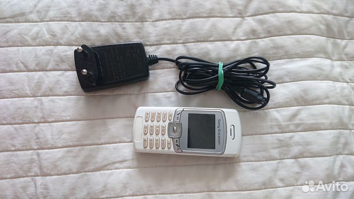 Sony Ericsson Z520i