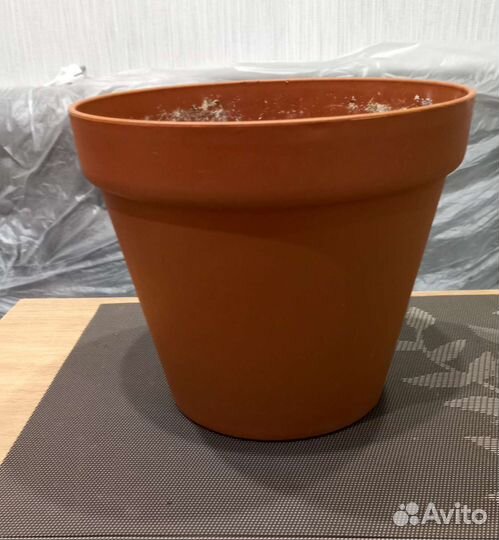 Горшки для цветов