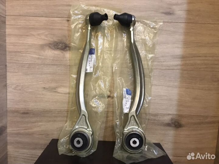 Рычаг поперечный нижний Mercedes S w221 4-matic