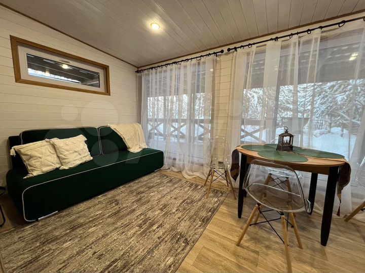 Дом 40 м² на участке 10 сот.