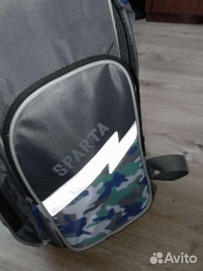 Школьный рюкзак с анатомической спинкой