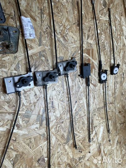 Замок капота шкода октавия а8