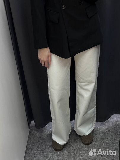 Джинсы женские