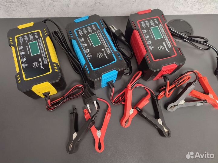 Автомобильное зарядное устройство Новые