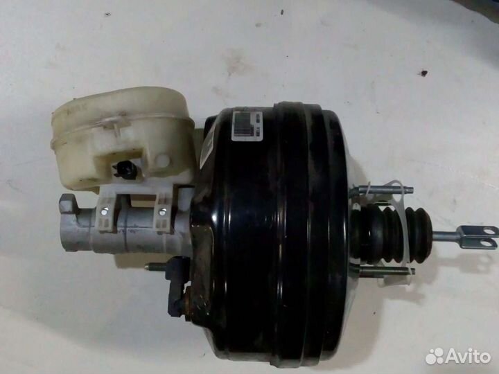 Главный тормозной цилиндр Форд Мустанг