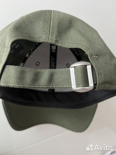 Бейсболка new era