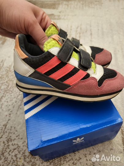 Кроссовки Adidias 26