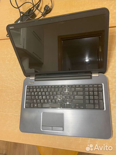 Ноутбук dell Inspiron 5737 17