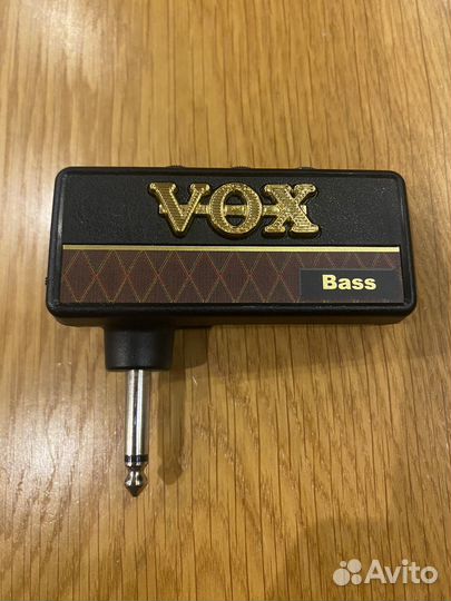 VOX amplug bass. Усилитель для наушников (бас)
