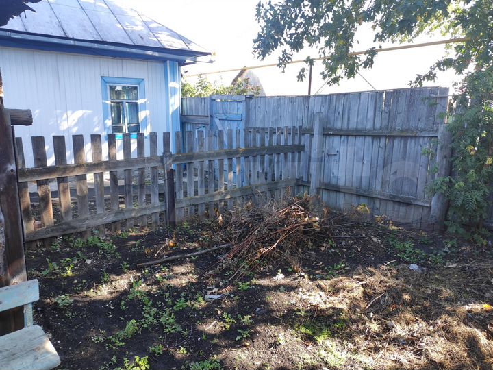 Дом 27,7 м² на участке 6,3 сот.