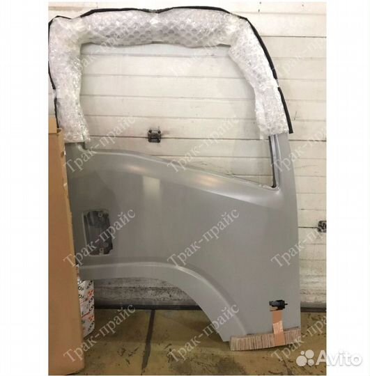 Дверь isuzu NPR75/NQR90