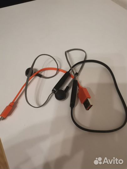 Наушники JBL Tune 205BT +Наушники Lenovo LP1