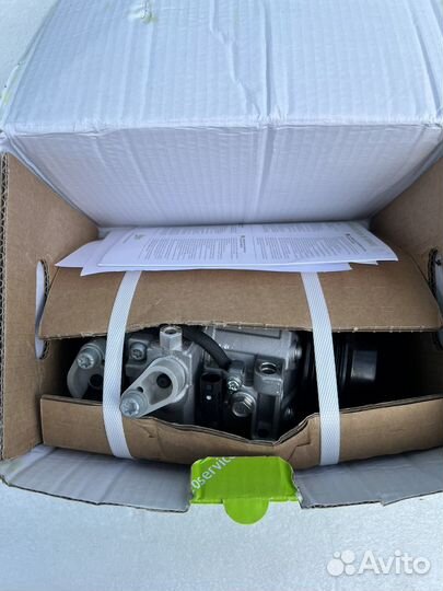 Компрессор кондиционера Valeo A0022307211