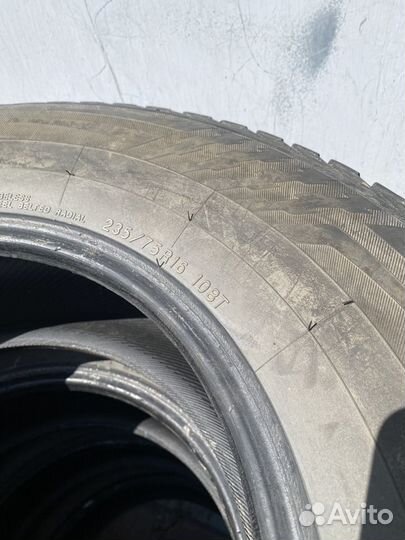 Yokohama Ice Guard Stud IG55 235/75 R16