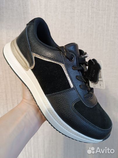 Кроссовки женские 38р,натуральная кожа