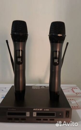 Вокальная радиосистема с 2-мя радиомикрофонами