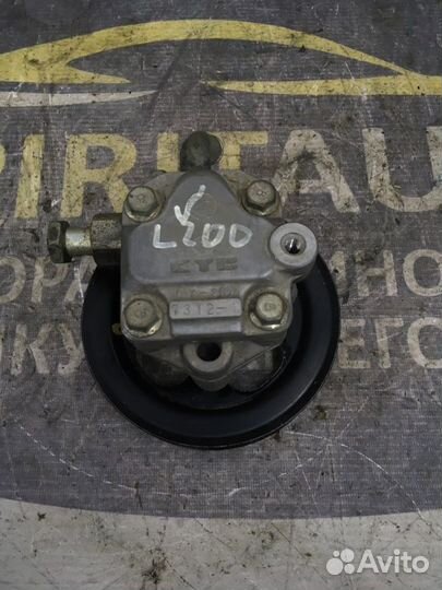 Насос гидроуселителя руля Mitsubishi L-200 4 2.5