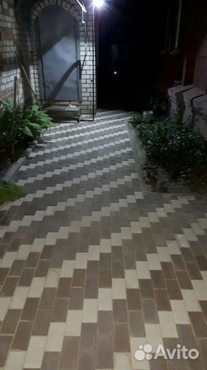 Укладка тротуарной плитки