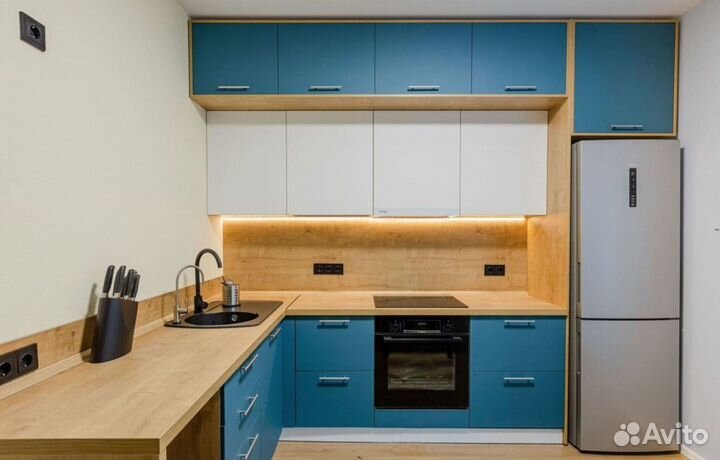 Кухня Голубая на заказ с гарантией