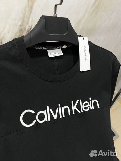 Футболка Calvin Klein