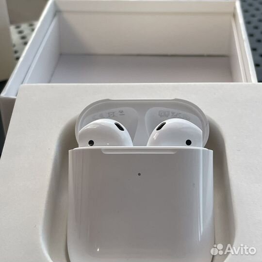 Беспроводные наушники Airpods 2