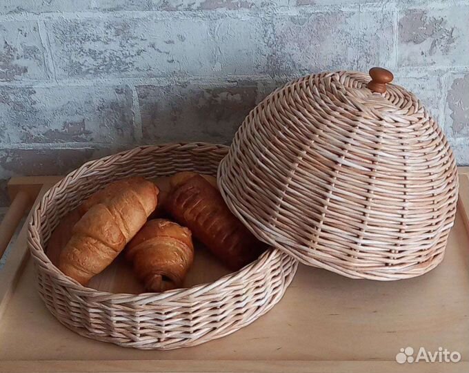 Хлебница-клош